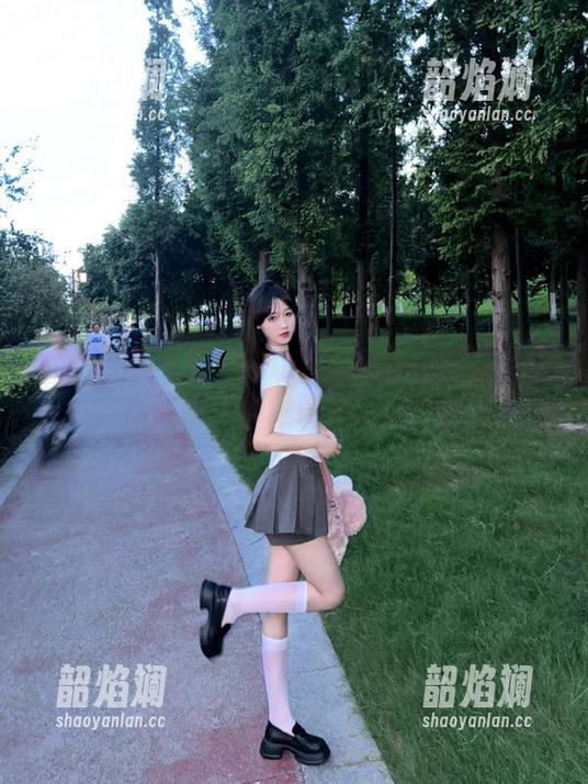 15吃瓜网 15吃瓜网os视频资源秒更新,别怪我没提醒你不停刷手机!
