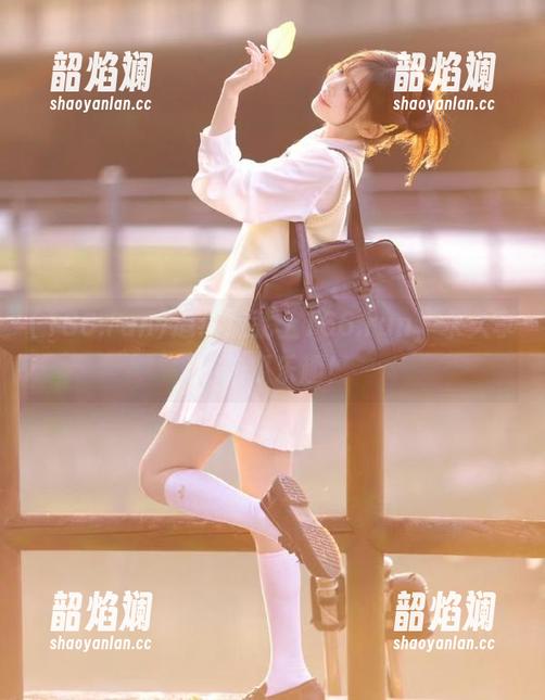 追热点就上166.run，永久享受吃瓜乐趣！