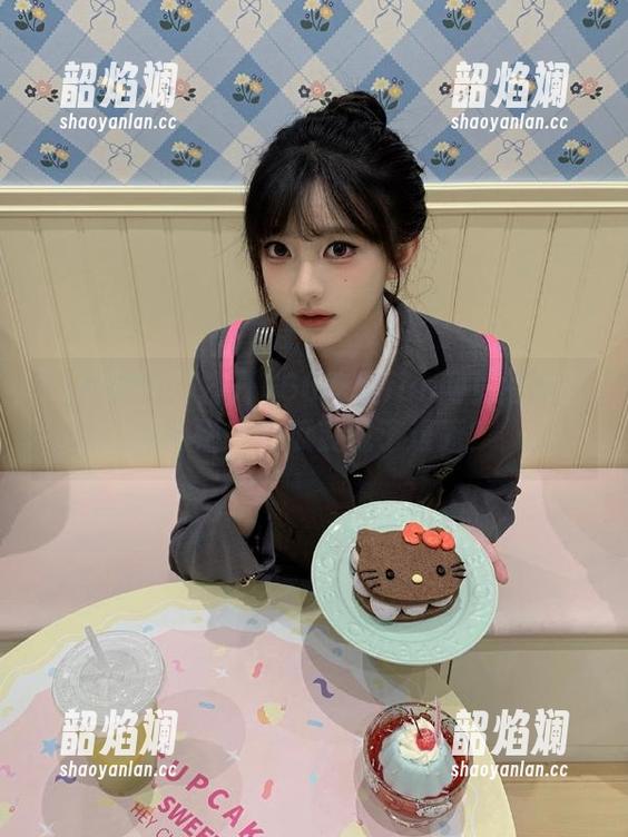 166吃瓜 打开166吃瓜fun网页版入口瞬间懵,吃瓜变成了难题?