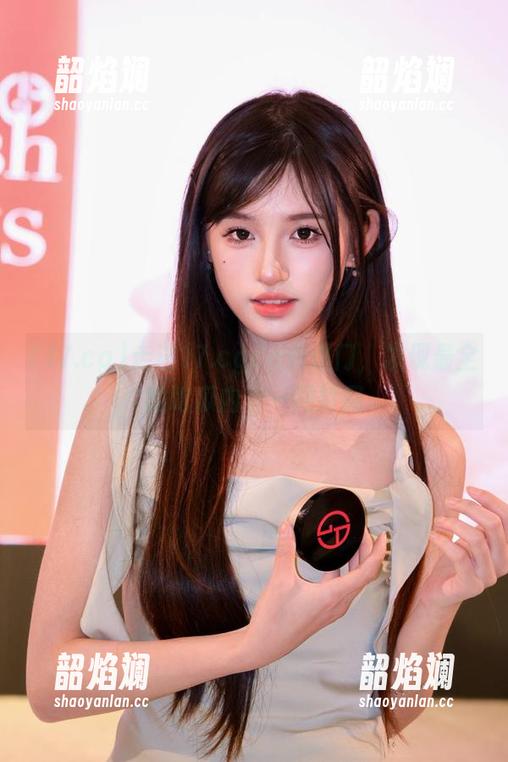 走进17.cgcg传送门，发现最全的吃瓜内容一网打尽