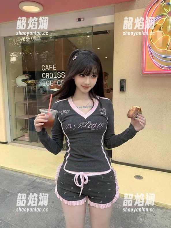51.com专属吃瓜更新导航，热点信息一网打尽！