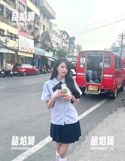 爆料不断，51.com路线链接带你吃遍所有瓜