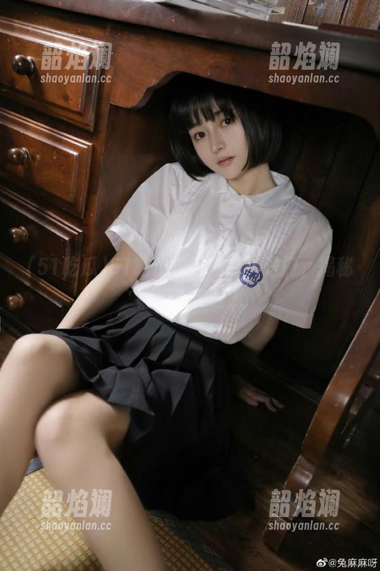 51吃瓜热门网红传送门，揭秘幕后真实故事