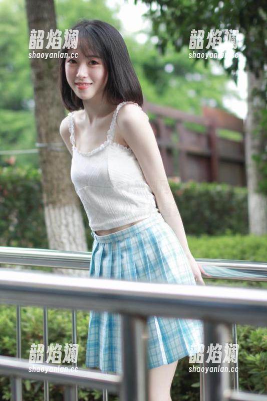 访问51黑料网传送门，享受非凡吃瓜黑料盛宴