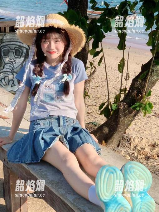 51黑料网 51黑料网提供免费热点吃瓜,实时更新不停歇