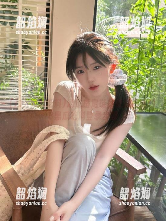 通过指定链接快速完成718黑瓜吃料登录步骤