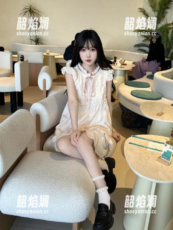 www.吃瓜网站最新娱乐八卦全网覆盖