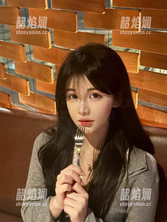 九一吃瓜苹果版独家推送最新爆料，吃瓜不落伍