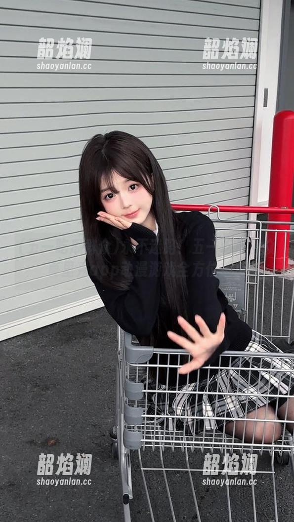 永不迷路！五一吃瓜群众莫里秀app动漫游戏全方位解析