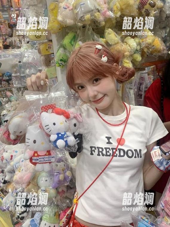 免费吃瓜网永久在线，免费吃遍全网热门娱乐瓜