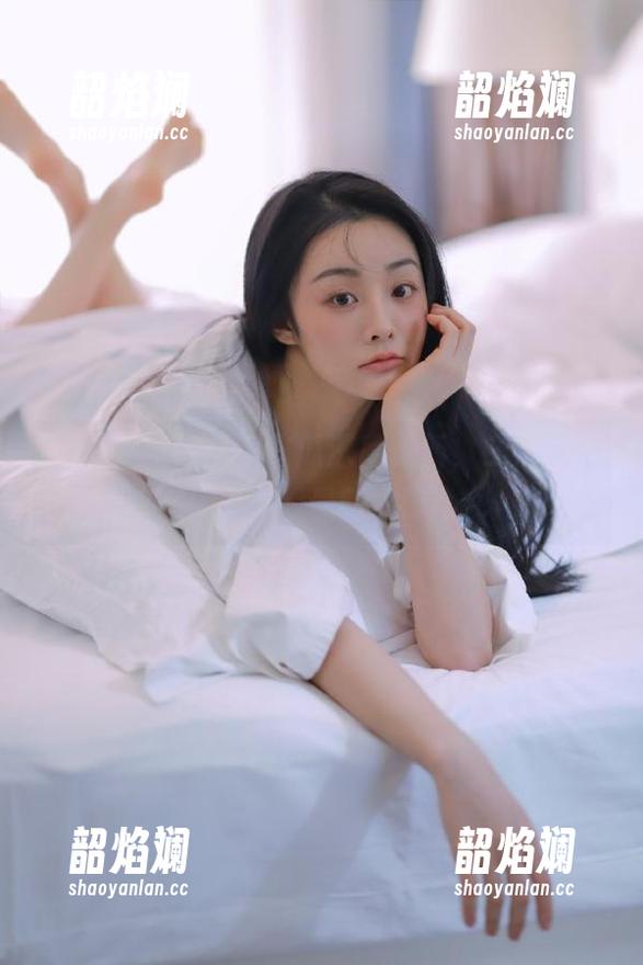 海角吃瓜深度更新，二次元动漫游戏最新攻略