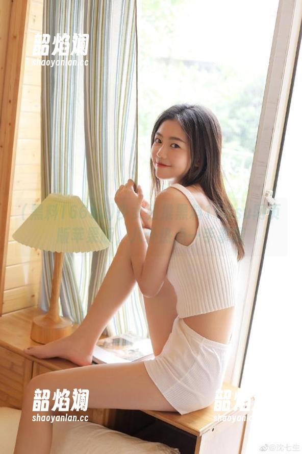 少女强推黑料166su网页版苹果版，八卦热点一手掌握
