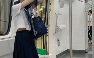 黑料不打烊链接入口知乎官网在线登陆，少女带路吃瓜乐不停