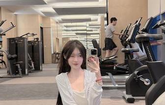 冲哥吃瓜黑料不打烊的导航神器，吃瓜路上最佳伴侣