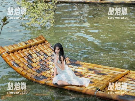 黑料正能量和黑料不打烊，跟着萌妹子永不迷路吃瓜趣不停