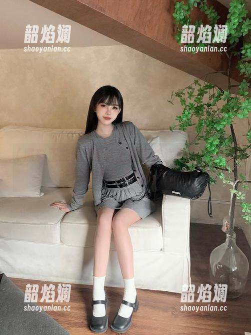 黑料正能量传送门导航，让吃瓜路上永不迷路更有趣