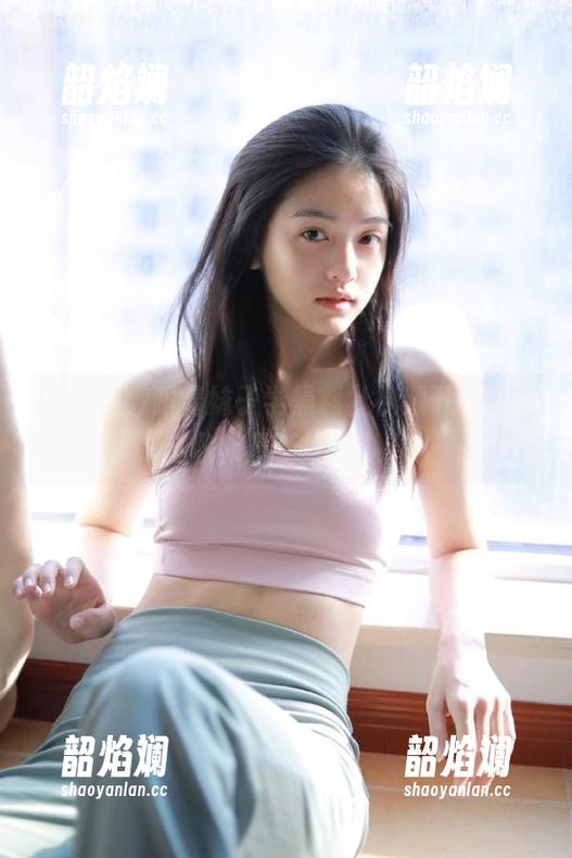 跟着妹子学黑料社视频下载，一键收集最新娱乐八卦